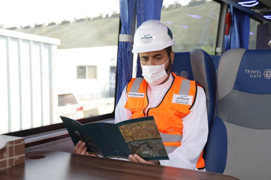 






وزير الحج أثناء الجولة