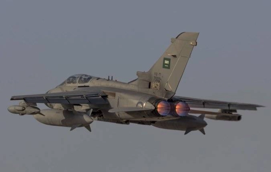 إحدى طائرات التحالف العربي (مكة)