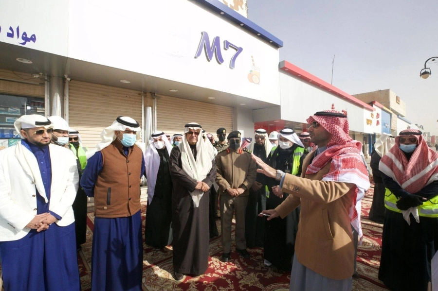 الحقيل يتفّقد مشاريع أمانة حفر الباطن ويشهد توقيع عدد من الاتفاقيات التنموية