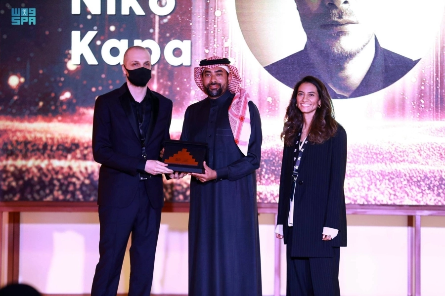 






من حفل توزيع الجوائز للفائزين                                                                                  (مكة)