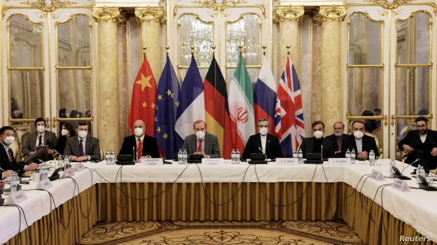 






مفاوضات فيينا مستمرة بينما تستمر طهران في إنتاج المواد الانشطارية          (مكة)