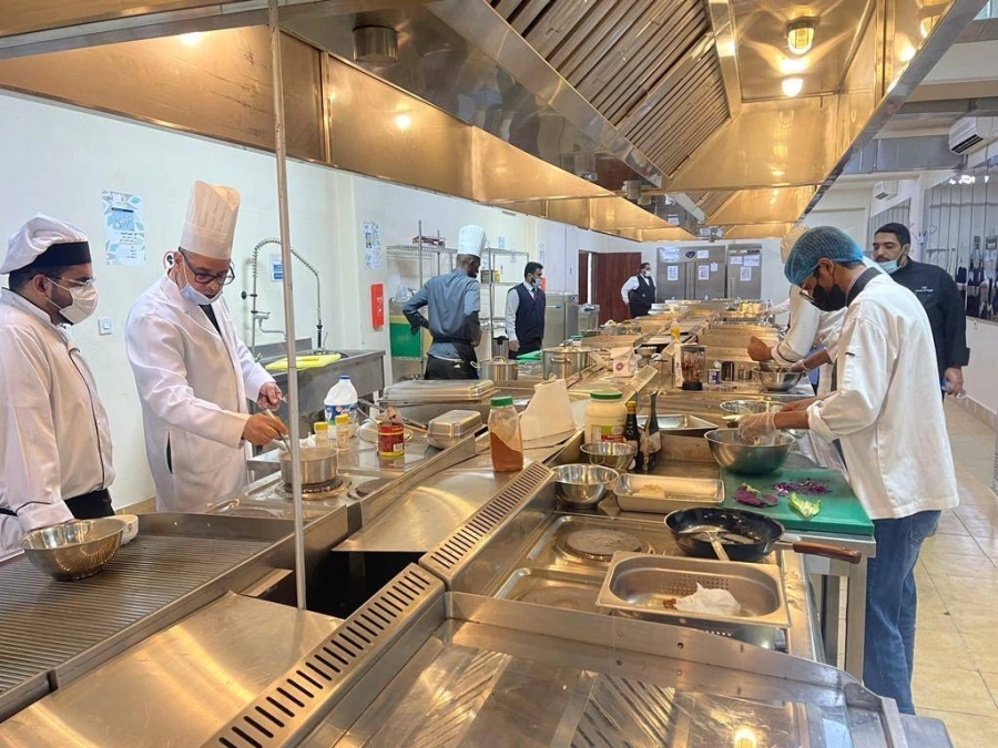 






تدريب عملي على فنون الطهي