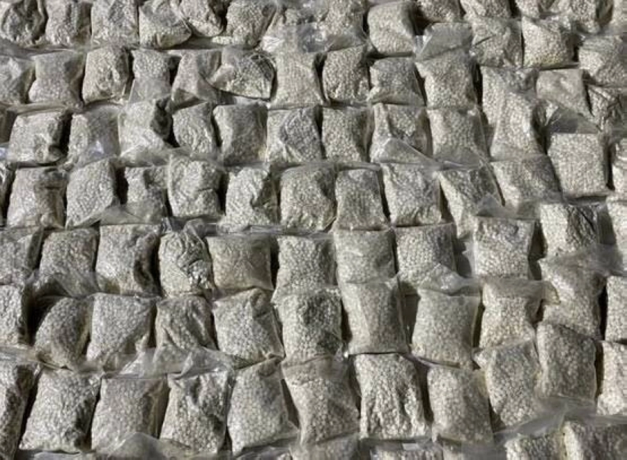 إحباط محاولة تهريب وترويج (1,245,321) قرص إمفيتامين مخدر