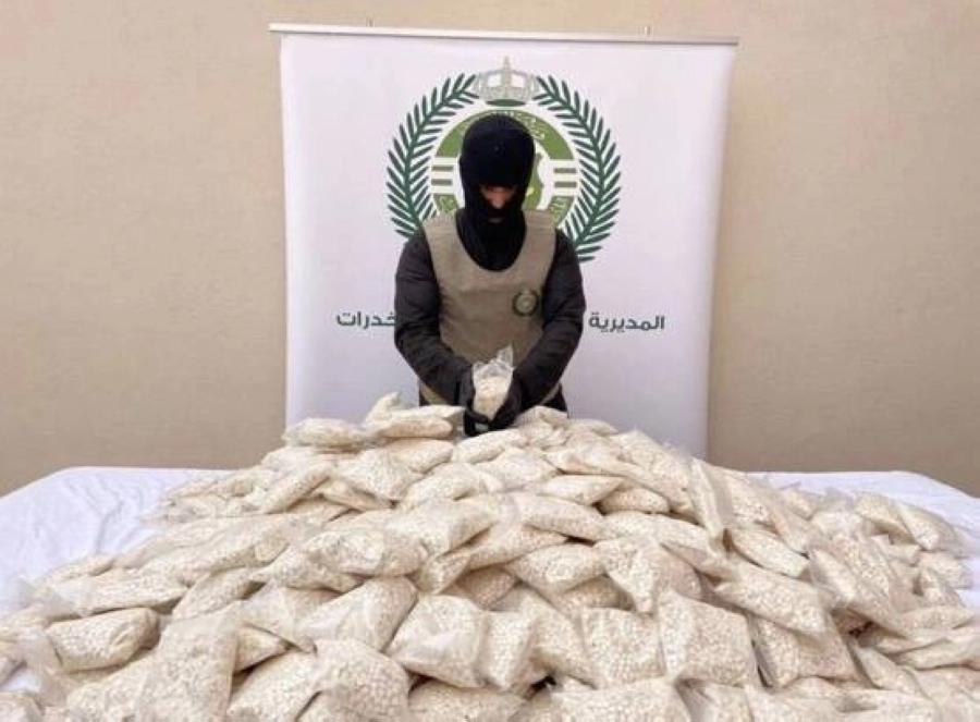 إحباط محاولة تهريب وترويج (1,245,321) قرص إمفيتامين مخدر