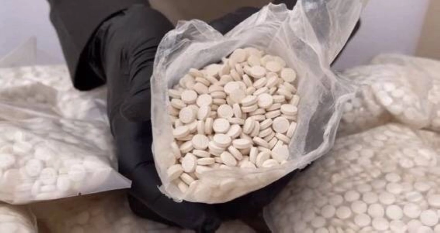 إحباط محاولة تهريب وترويج (1,245,321) قرص إمفيتامين مخدر