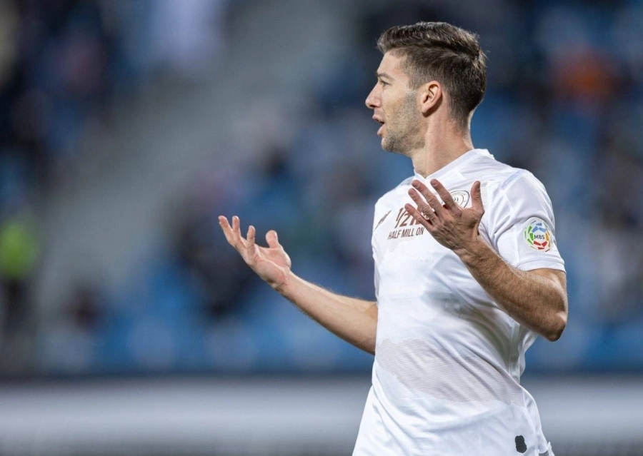 لوسيانو فيتو   (مكة)