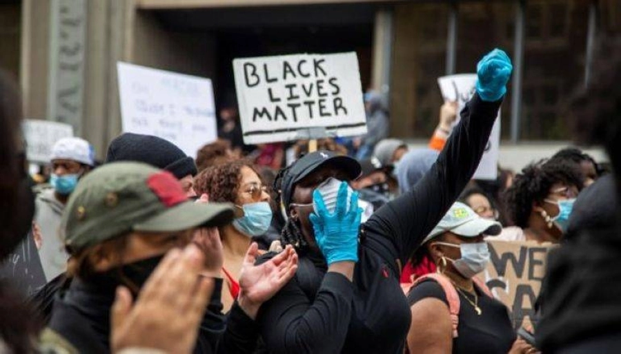 






جانب من المظاهرات في كندا                                    (مكة)