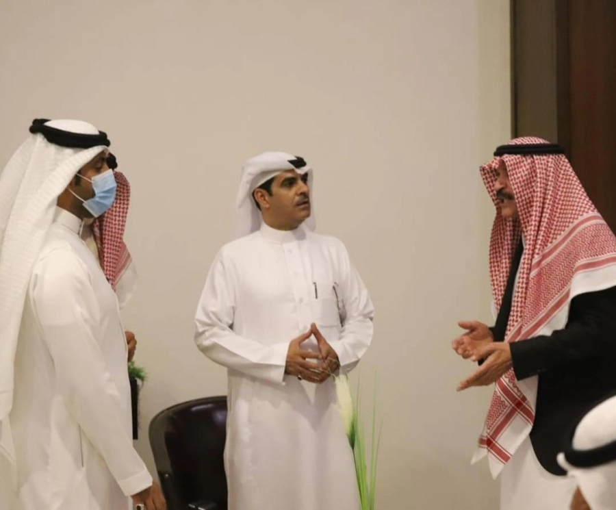 المالك يفتتح فرع هيئة الصحفيين في نجران