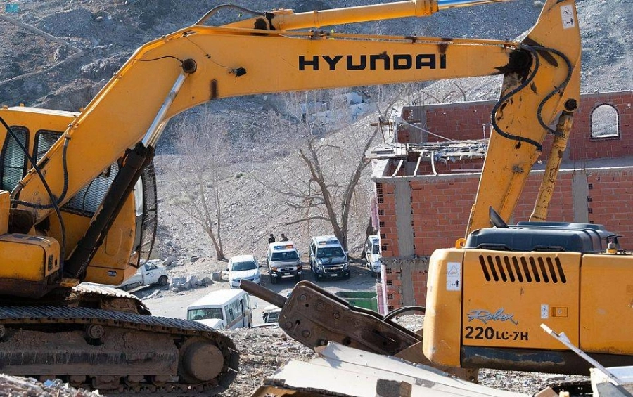 ثلاث مراحل لعمليات الإزالة (مكة)