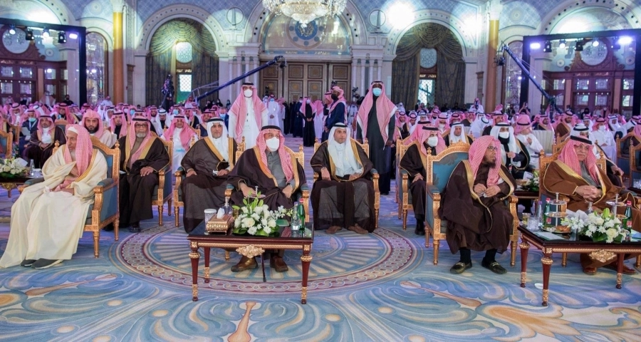 أمير الرياض يحضر حفل إحسان لتكريم المحسنين (واس)