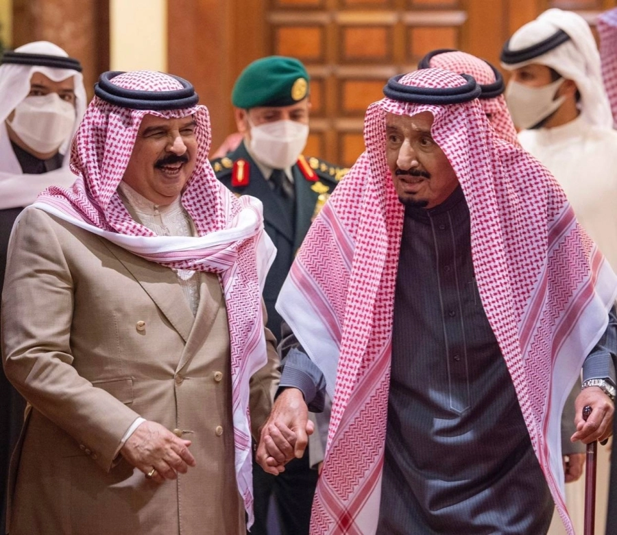 خادم الحرمين الشريفين يستقبل ملك مملكة البحرين ويقيم مأدبة غداء تكريماً لجلالته (واس)