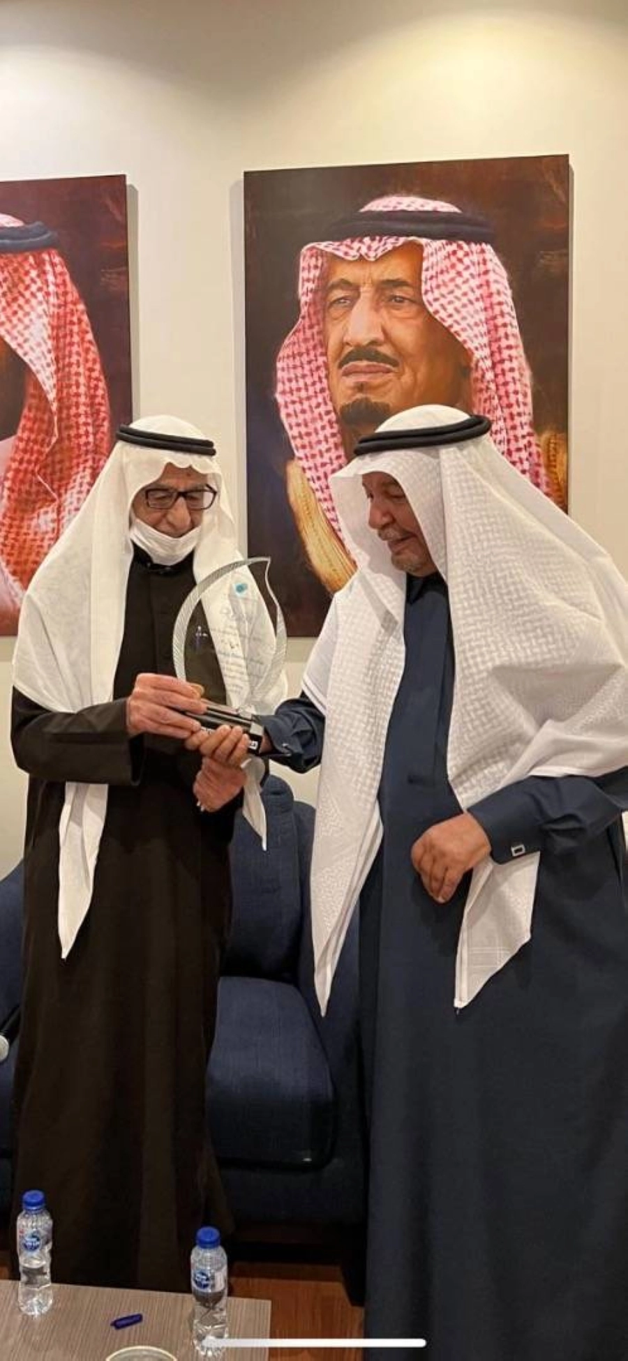 خلال تكريم عبدالعزيز الذكير