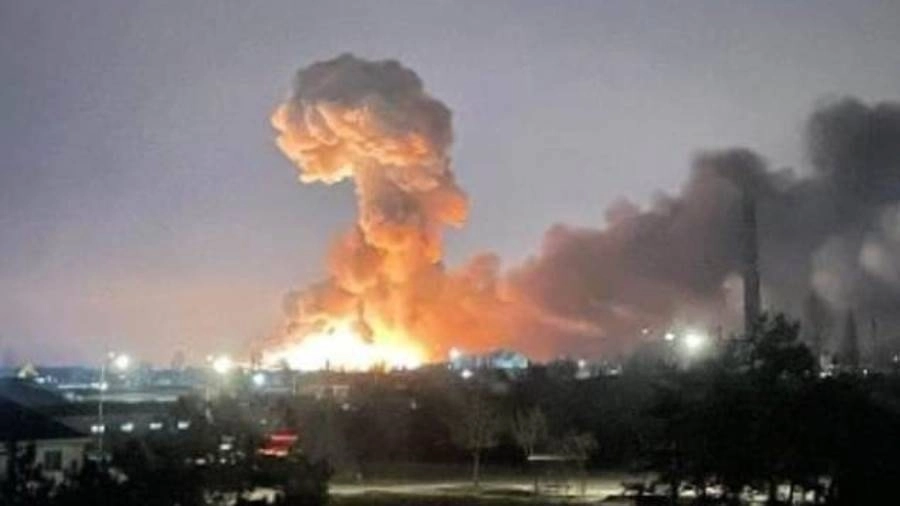 الانفجارات تدوي في كييف (مكة)