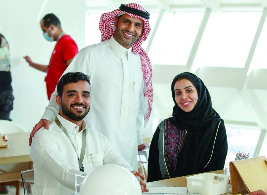 فريق البرنامج خلال تسجيل إحدى الحلقات        (مكة)