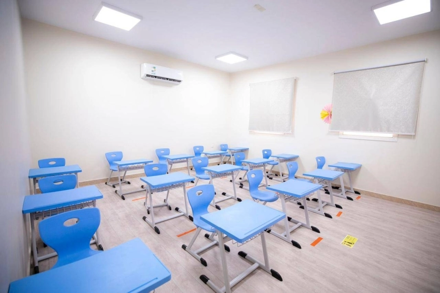  الفصول الدراسية في انتظار الطلاب (مكة)