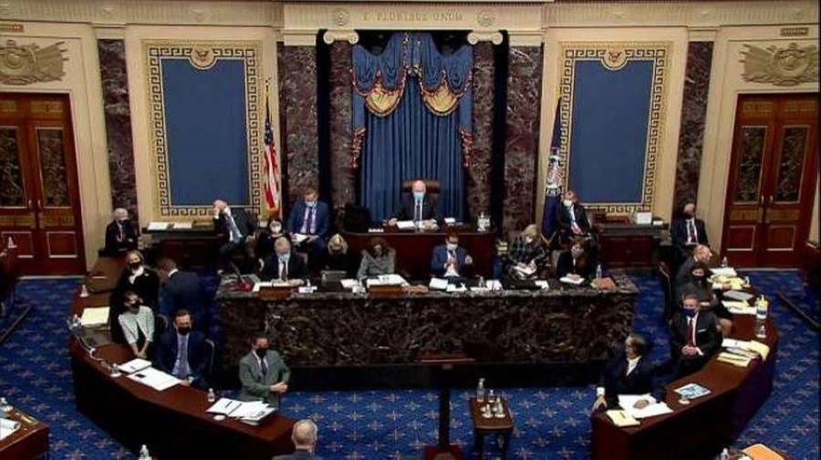 






اجتماع سابق لمجلس الشيوخ الأمريكي                                                          (مكة)