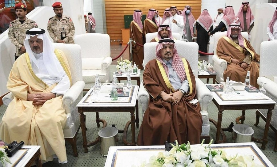 أمير منطقة الرياض يتوج الفائزين بكأسي المؤسس (واس)