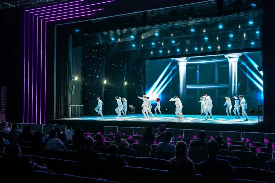 تودس" تستعرض في ميدان الثقافة بواجهة الرياض