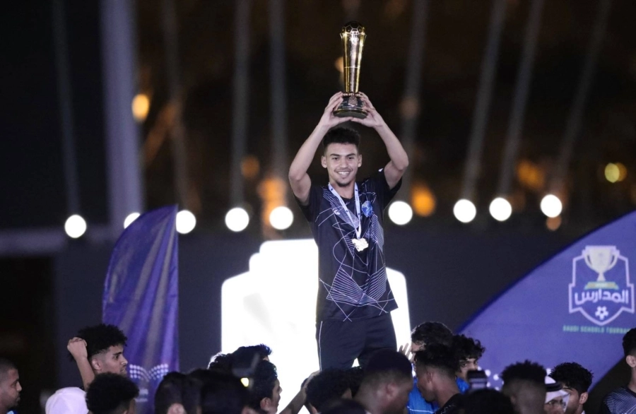 وزيرالرياضة ووزيرالتعليم يدشنان دوري المدارس للبنين وللبنات.. غداً