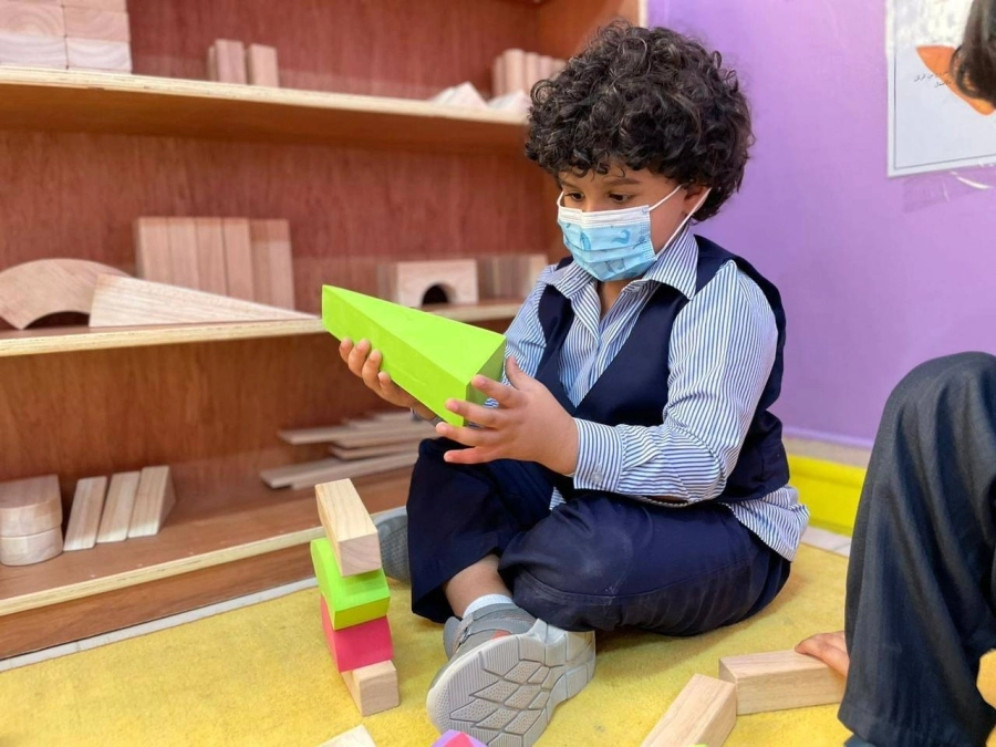 طفل خلال حصة النشاط (مكة)