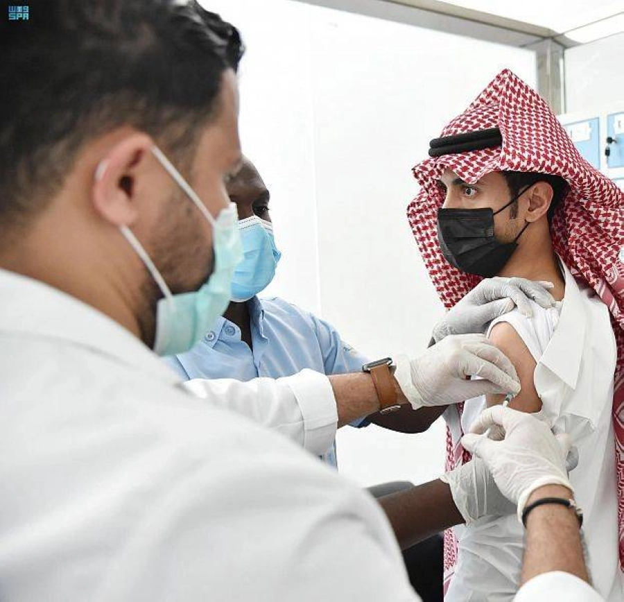 اللقاح لمن فوق 12 عاما