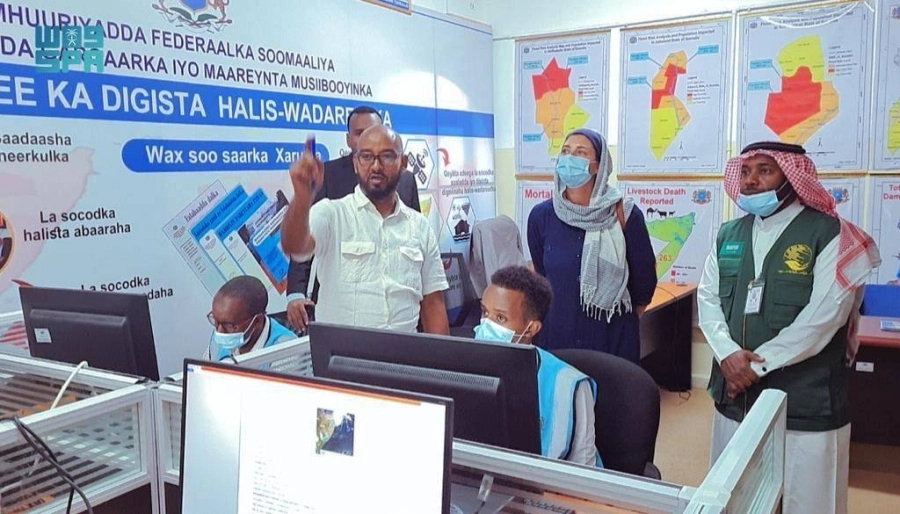 






المركز يطلع على مشروع دعم بناء قدرات وزارة الشؤون الإنسانية بالصومال         (واس)