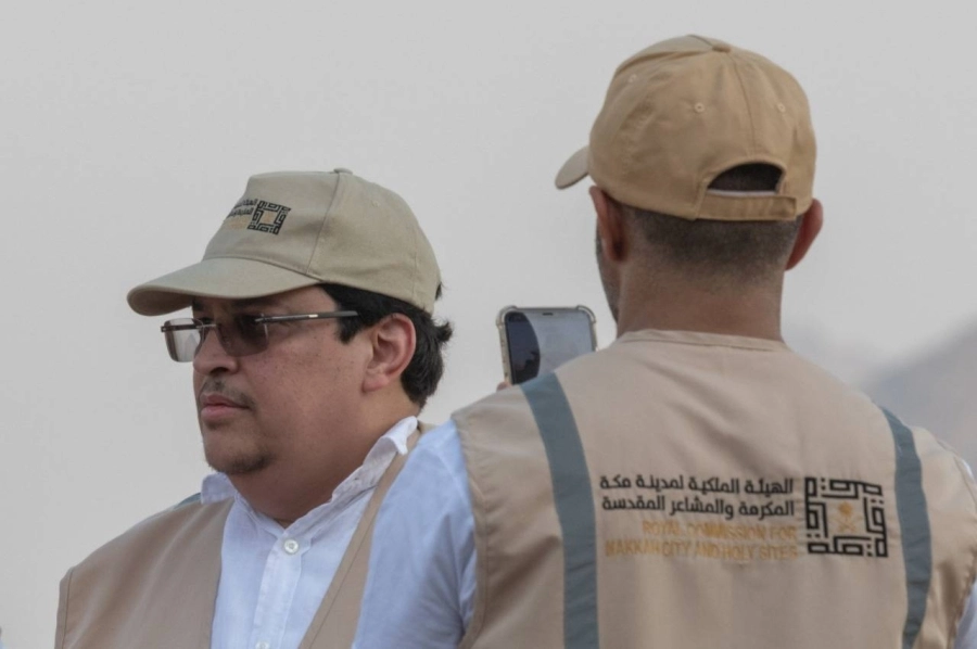 






وائل الحلبي يتحدث عن المشروع                          (مكة)