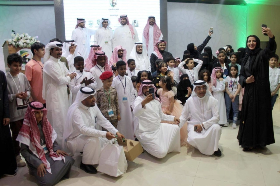 قافلة أبناء الشهداء 