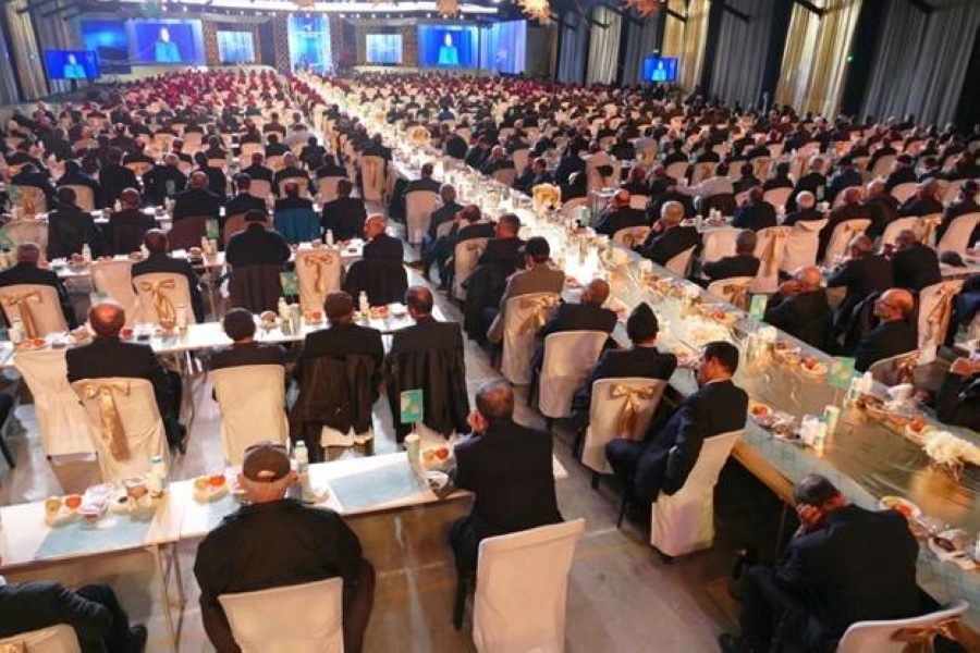 جانب من المشاركين في مؤتمر المقاومة الإيرانية                      (مكة)