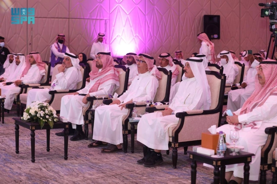 






من الحضور خلال إعلان المرشحين                          (مكة)