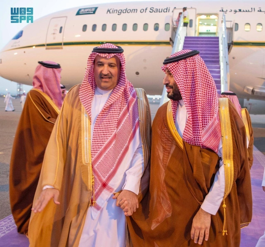 






الأمير محمد بن سلمان لدى وصوله المدينة المنورة                       (واس)