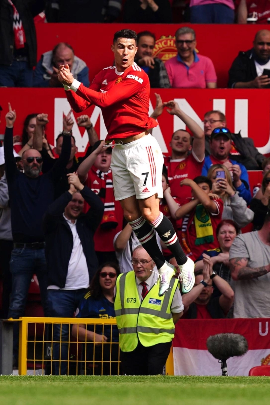 كريستيانو رونالدو 