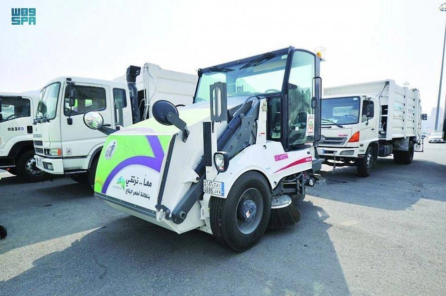 






آليات الأمانة جاهزة لتنفيذ الخطة