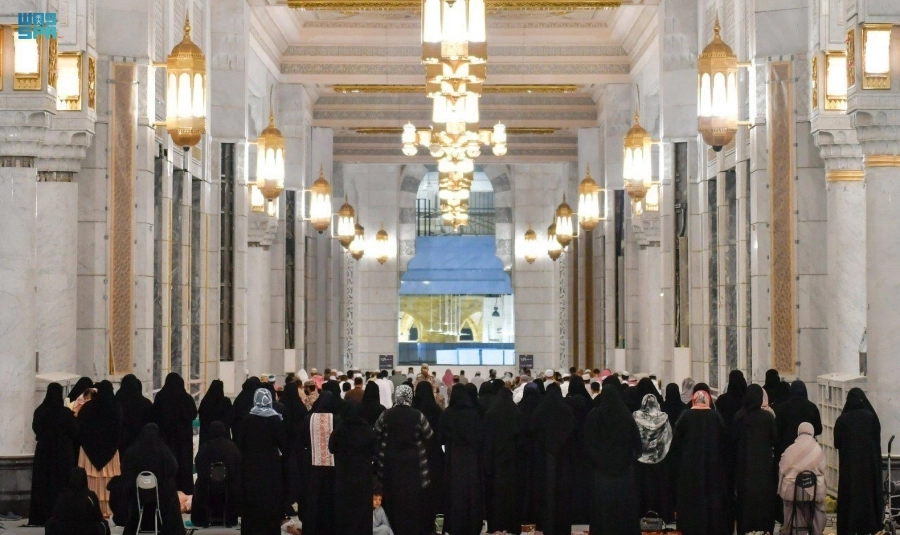 






تجهيز الخدمات كافة في المصلى النسائي                                 (مكة)