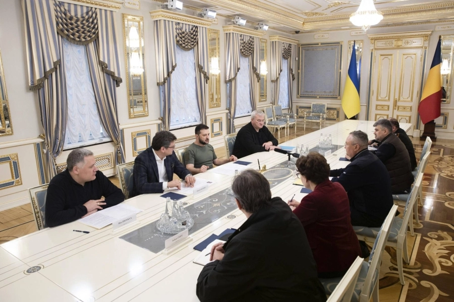 الرئيس الأوكراني في اجتماع مع زعماء أوربيين (د ب أ)