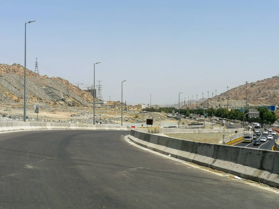 من أعمال المرحلة الثالثة في دائري مكة الثالث التي أوشكت على الانتهاء، وذلك بعد فتح جزء منه لتيسير الحركة إلى المسجد الحرام في شهر رمضان.
