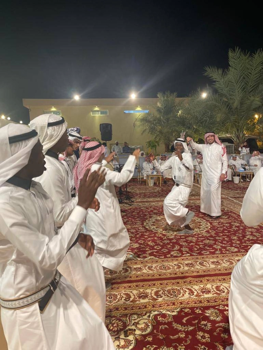 AA4C5E84-8C3E-4C24-8BEF-E71A8ED1F613