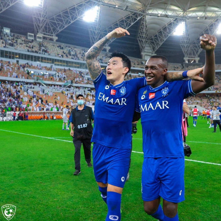 احتفال الهلال بالفوز على الاتحاد