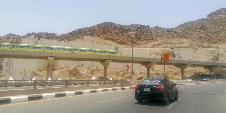 بعد توقف استخدامه عامين بسبب كورونا، البدء بتجربة قطار المشاعر استعدادا لتشغيله حج هذا العام.
