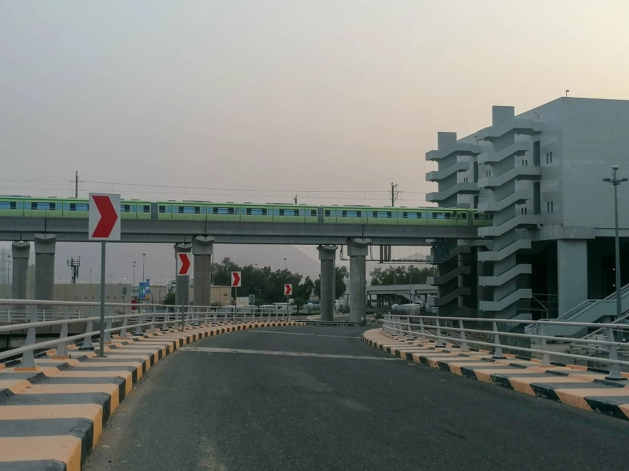 بعد توقف استخدامه عامين بسبب كورونا، البدء بتجربة قطار المشاعر استعدادا لتشغيله حج هذا العام.
