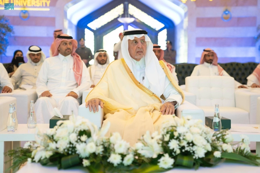 خالد الفيصل لدى إطلاق الموسم الرابع للجائزة  (مكة)