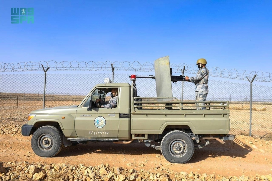 إحدى عربات المراقبة والاستطلاع (واس)