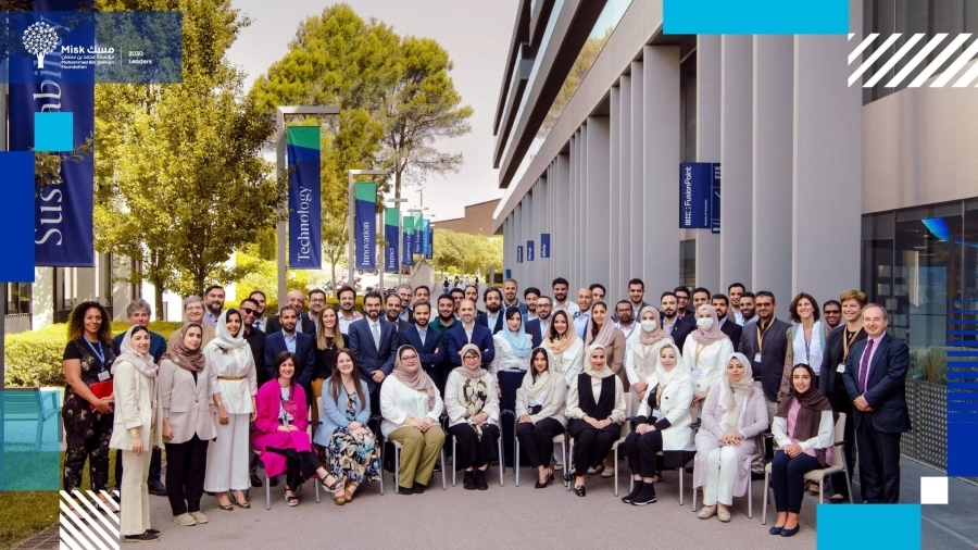 






صورة جماعية لقادة 2030 في برشلونة                                                  (مكة)