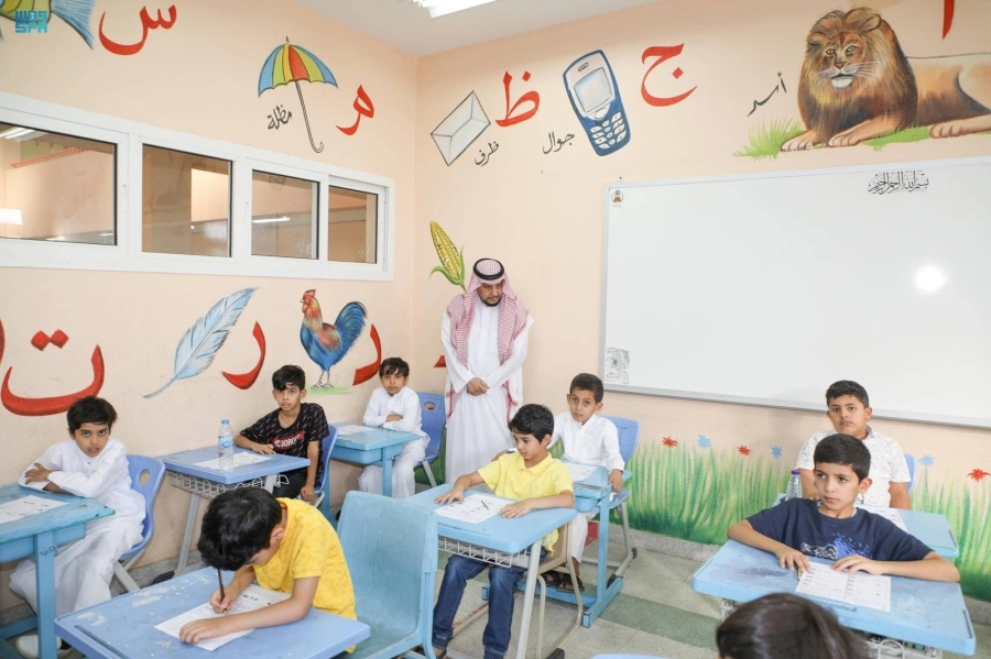 






توفير الدعم اللازم لكل المدارس                                                                                                                       (مكة)