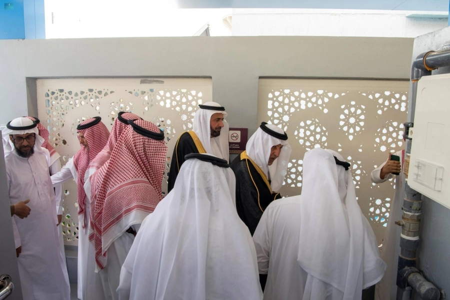  الفيصل يتابع الاستعدادات لاستقبال ضيوف الرحمن (مكة)