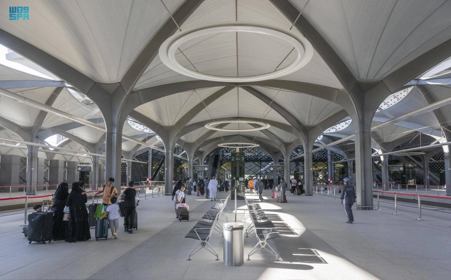 






جانب من محطة قطار الحرمين                                                          (مكة)