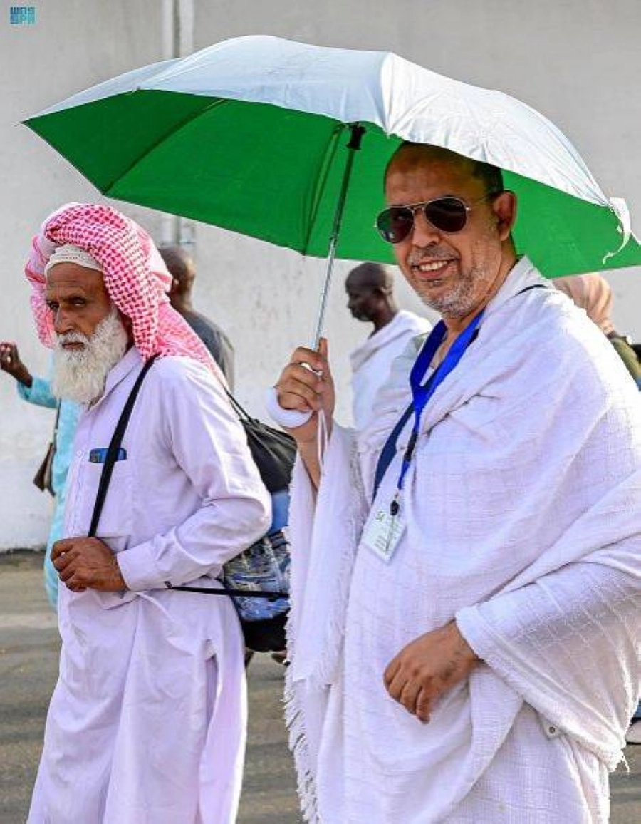 جزائري وسعودي حققا حلمهما بالحج
