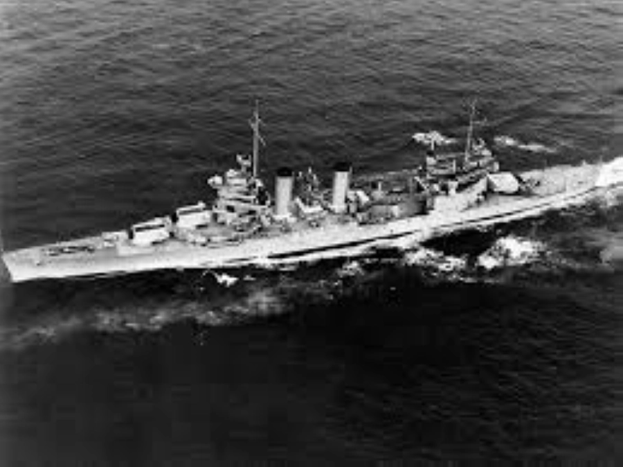 الطراد الامريكي الذي جمع اللقاء التاريخي