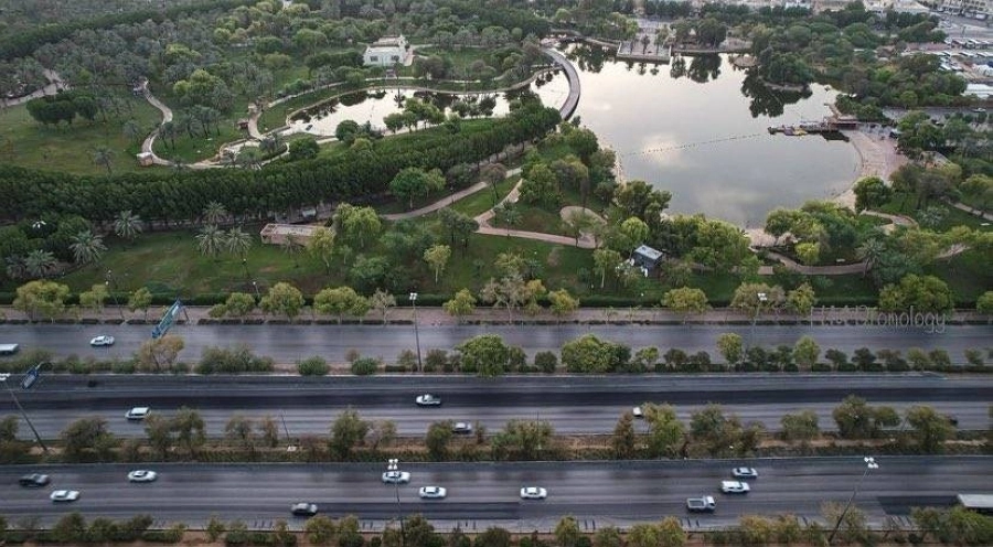 






زيادة نسبة المساحات الخضراء في الرياض