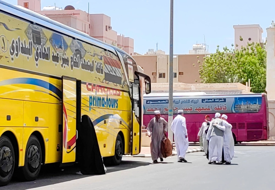 من مغادرة الحجاج مكة المكرمة (أنس الحارثي) 